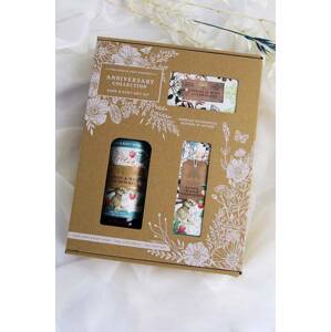 Set: sapun, krema za ruke i gel za tuširanje The English Soap Company Jasmine and Wild Strawberry 3-pack