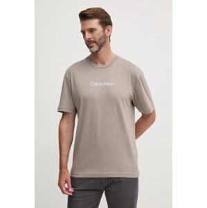 Pamučna majica Calvin Klein boja: siva, s uzorkom, K10K111346