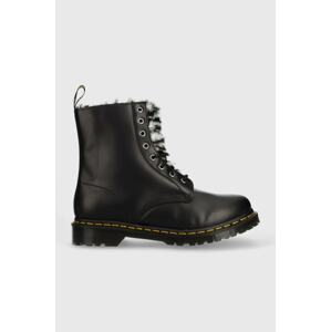 Kožne čizme Dr. Martens 1460 Serena za žene, boja: crna, ravna potpetica, s toplom podstavom