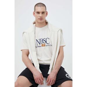 Pamučna majica New Balance boja: bež, s tiskom
